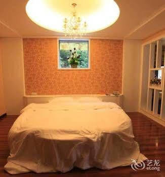 Yangshuo Hua Xiang Man Ting West Street Hotel Dương Sóc Ngoại thất bức ảnh