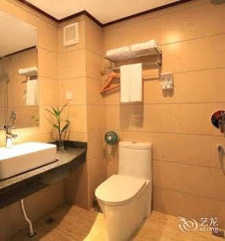 Yangshuo Hua Xiang Man Ting West Street Hotel Dương Sóc Ngoại thất bức ảnh